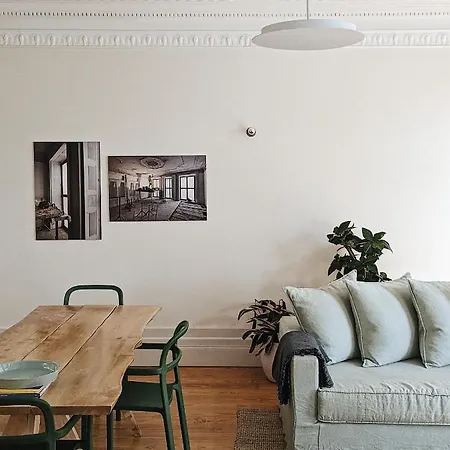 B28 Apartment *