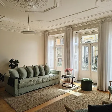 Apartment B28